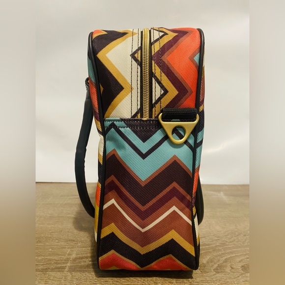 NWT Missoni x Target zig zag printed nylon tote bag w/crossbody strap - Picture 9 of 10